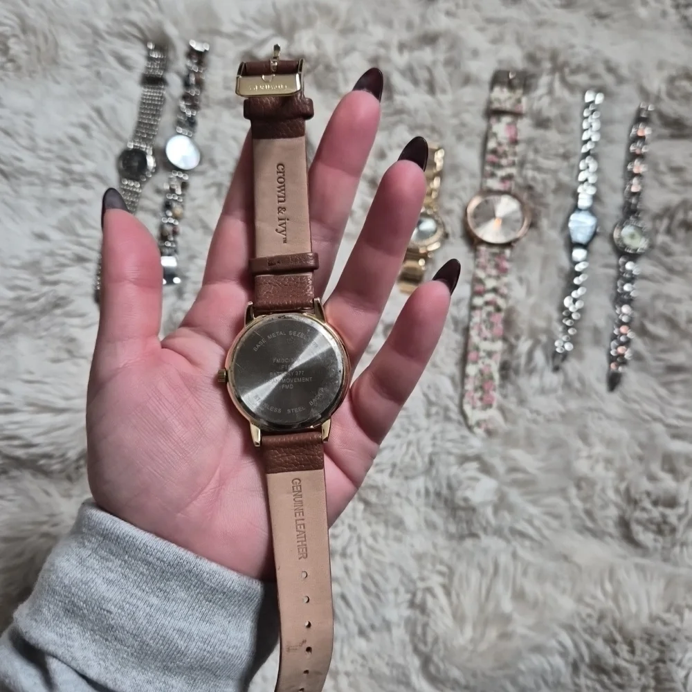 Watch Bundle Lot Vintage Modern Silver Tone Floral Silicone Band Large Mixed Lot